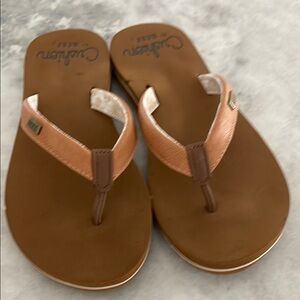 Brown/Tan REEF Cushion Flip Flops Size 7 Like New